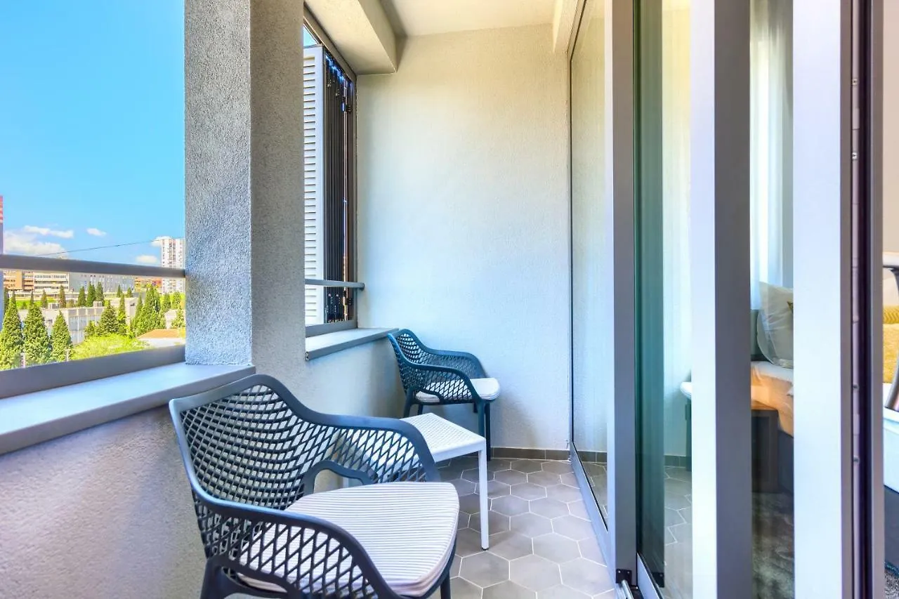 Bel Residence Split